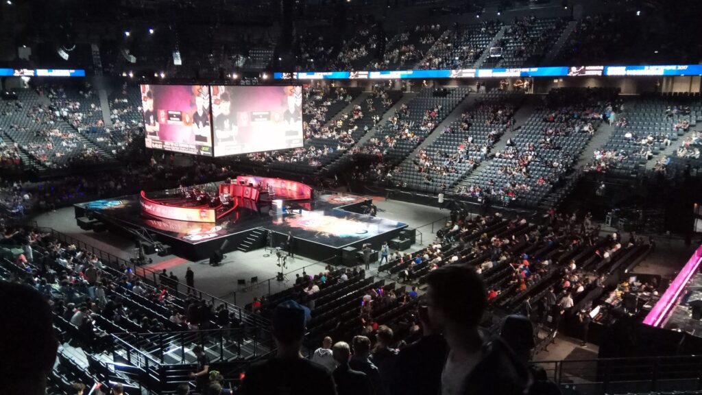 Finale européenne de League of Legends à Paris en 2017, à l'AccorHotels Arena